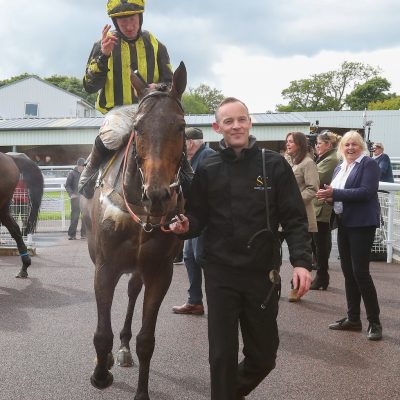 MARTY MCFLY ridden by Danny McMenamin  wins at HEXHAM 7/6/25
Photograph by Grossick Racing Photography 0771 046 1723